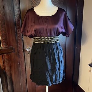 Honey Punch dress circa 2014, good condition has some wrinkling on skirt